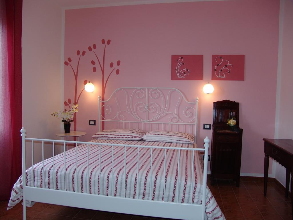 B&B Myosotis Pisa Habitación foto